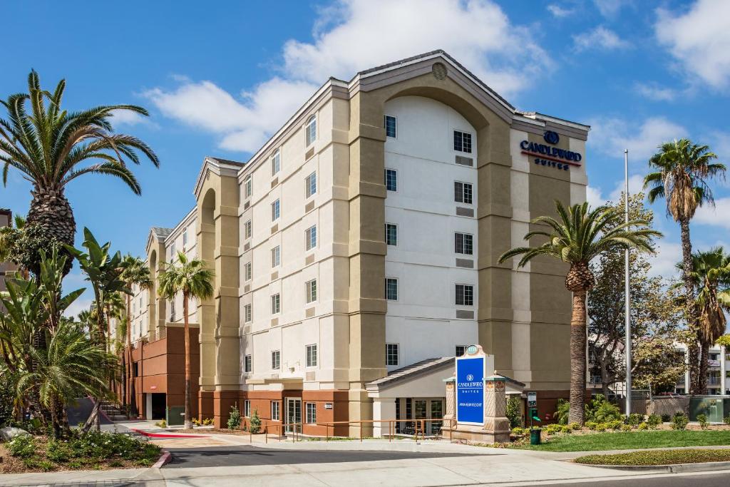 Candlewood Suites Anaheim - Resort Area an IHG Hotel Main image 1